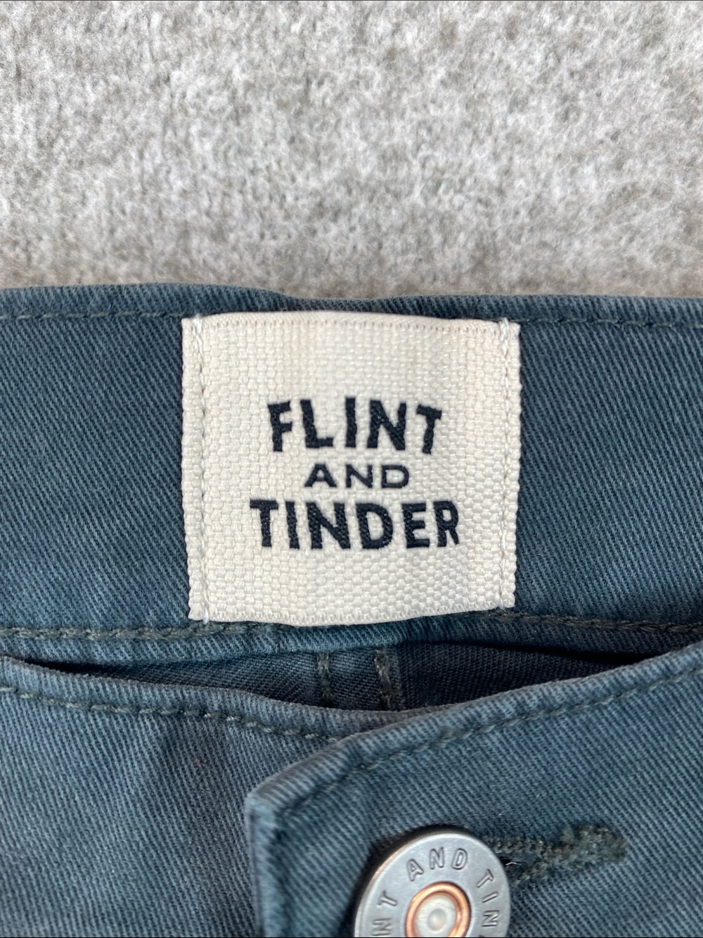 Flint And Tinder Chino Pants Men’s 32x32 straight Fit Gray Cotton office casual - Picture 2 of 11